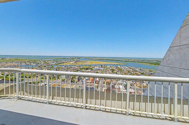 Building Photo - 3101 Boardwalk