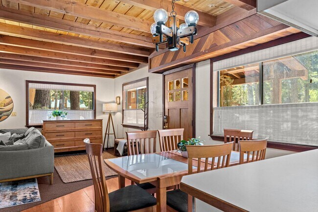 Building Photo - SKI LEASE: Hot Tub, Pet Friendly, Wood Stove