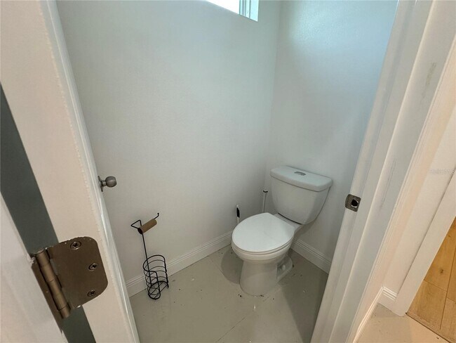 Building Photo - 1105 St Nicholas Ave