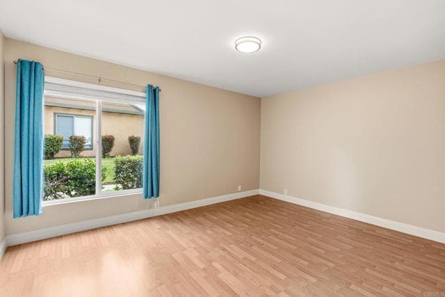 Building Photo - 10575 Caminito Glenellen