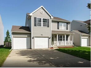 Building Photo - 4 Bedroom House Available August In Gilmor...