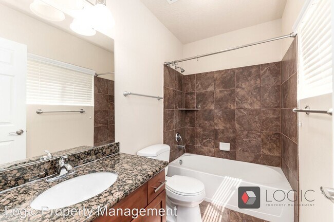 Building Photo - 2 br, 1.5 bath House - 520 S. 500 E.  #107