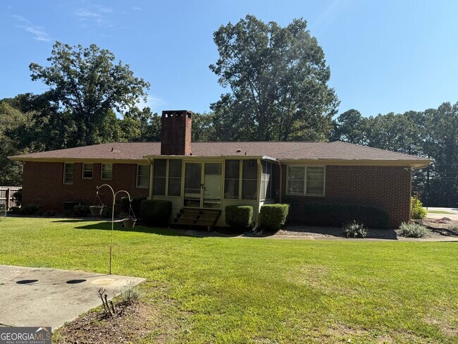 Building Photo - 110 Otelia Ln