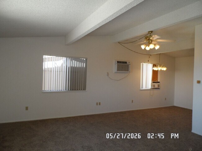 Building Photo - 25676 Flathead Rd