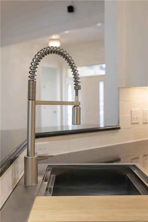 Building Photo - 4518 Olive Tree Ave