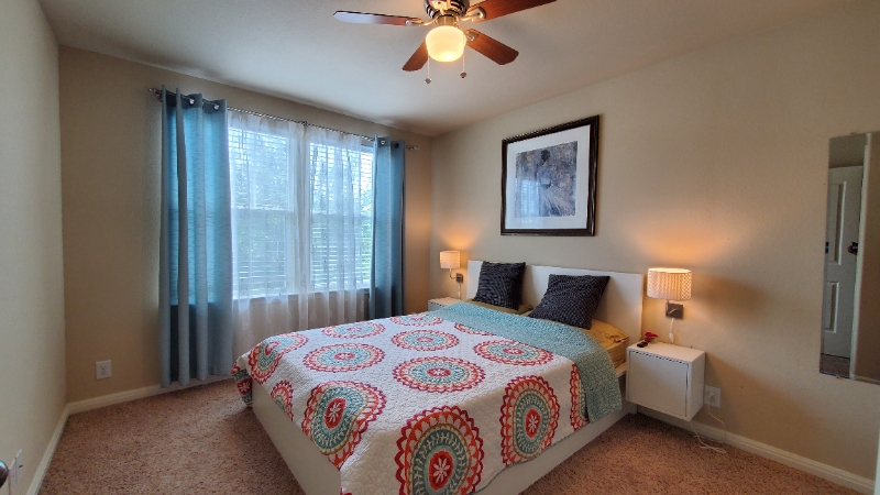 Building Photo - 8812 White Ibis Dr