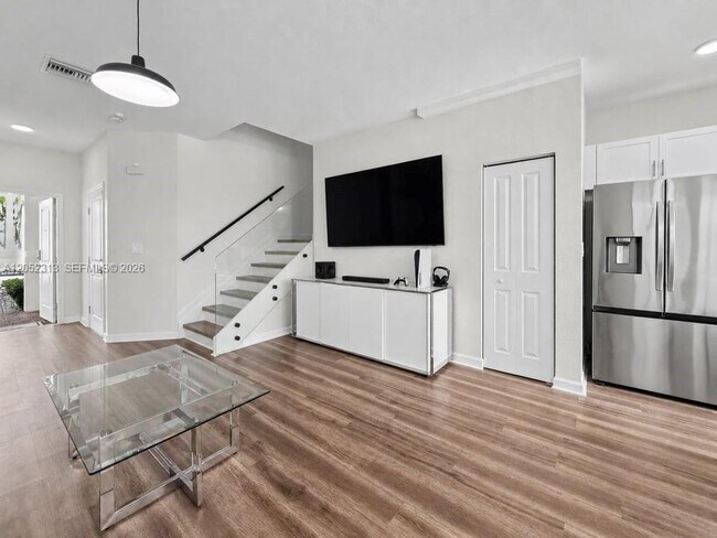 Building Photo - 25545 SW 109th Ave