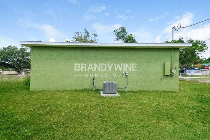 Building Photo - 3601 Reynolds St