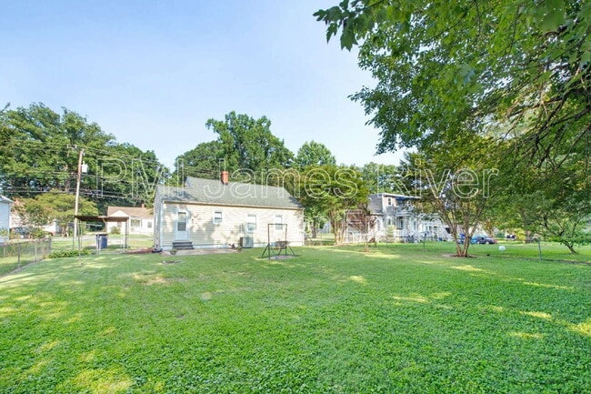 Building Photo - 5006 Caldwell Ave