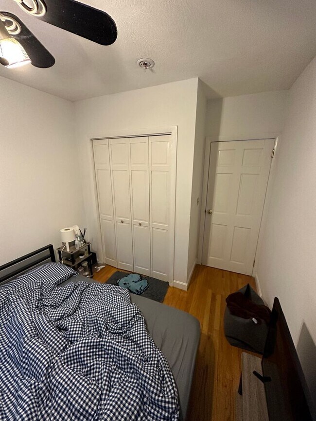 Building Photo - HOT NORTH END LISTING!!!!