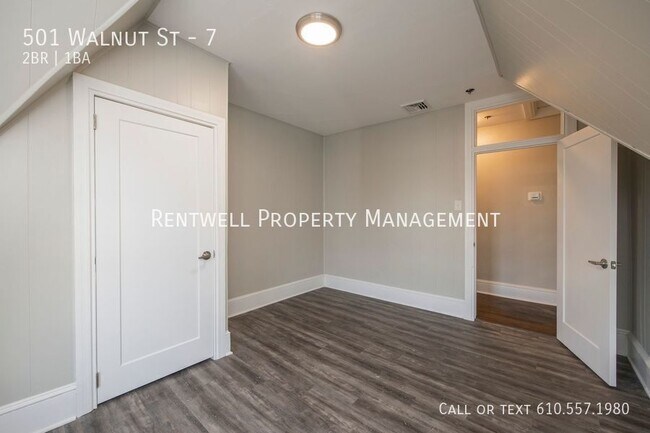 Building Photo - 501 Walnut St
