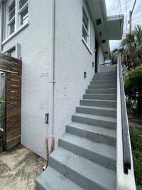 Building Photo - 3528 5th Ave N