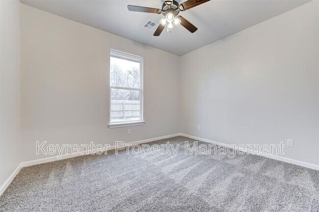 Building Photo - 2609 Dalewood Pl