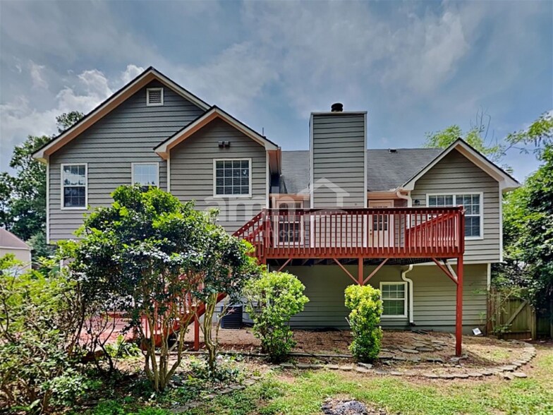 Building Photo - 502 Silver Maple Ln