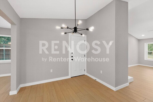 Building Photo - 1408 Seely St