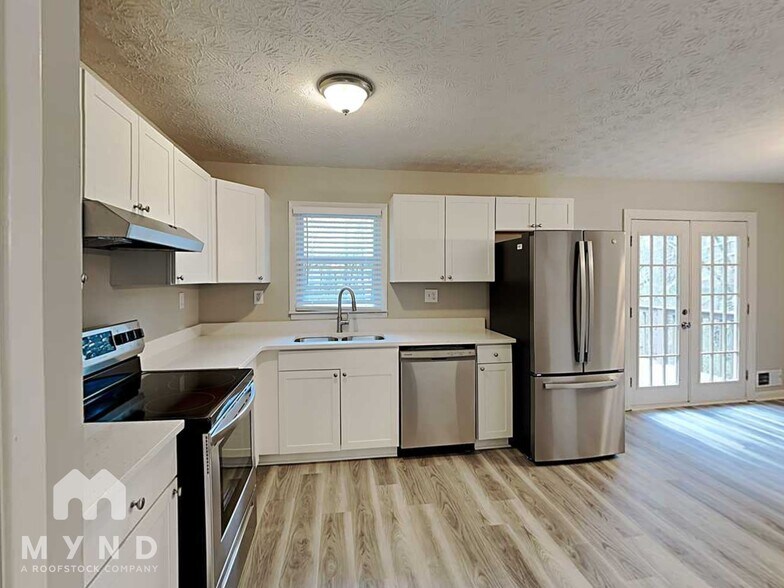 Building Photo - 3798 Leach Rd