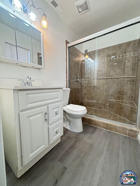 Building Photo - 357 W Magnolia St