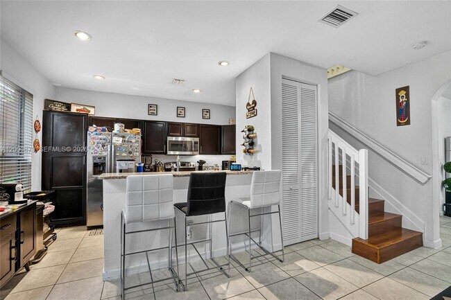 Building Photo - 9341 SW 171st Ct