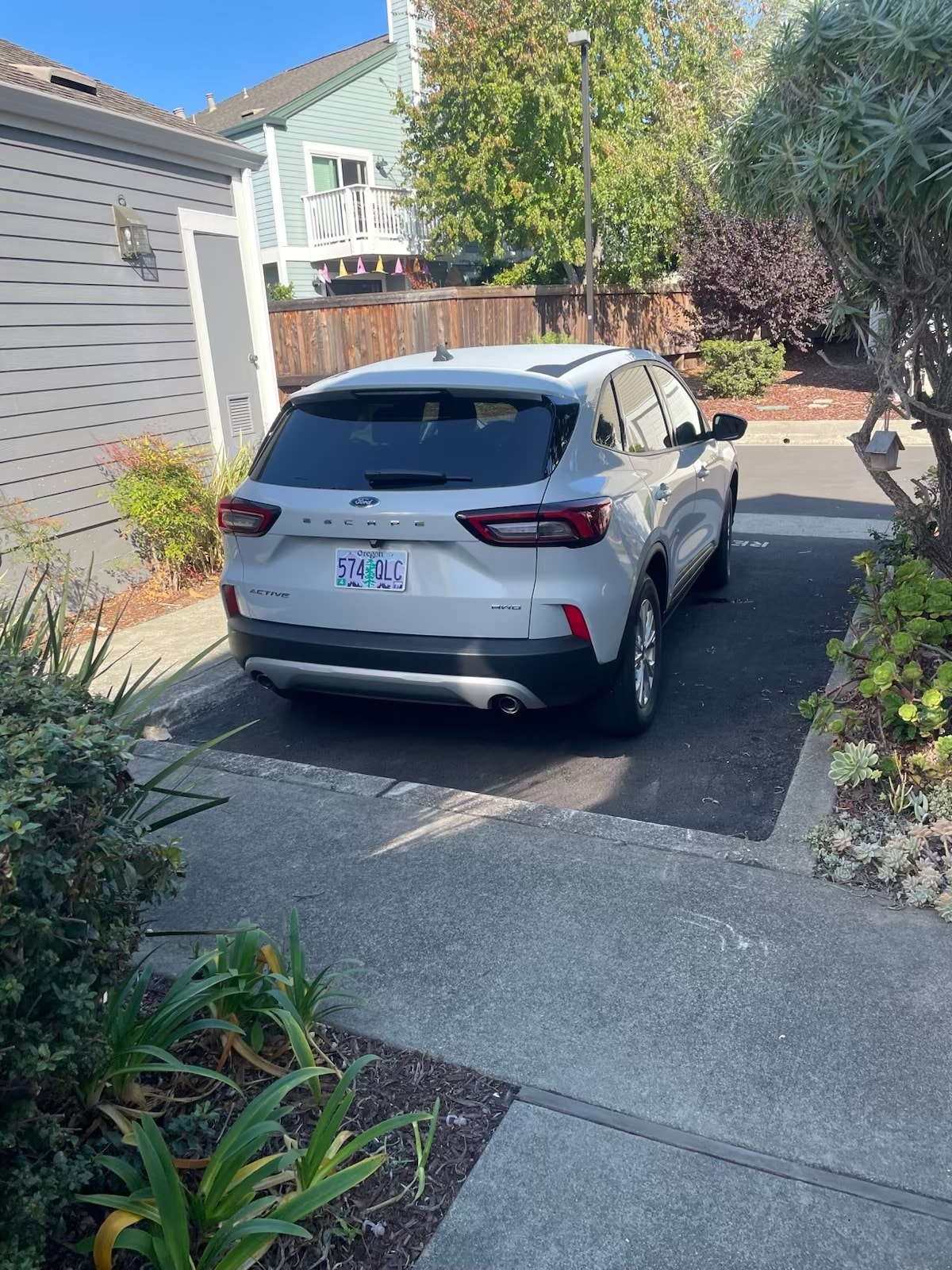 Building Photo - 127 Shepardson Ln