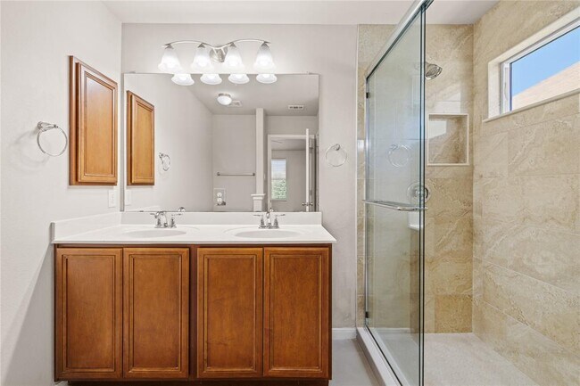 Building Photo - 13521 Red Egret Dr