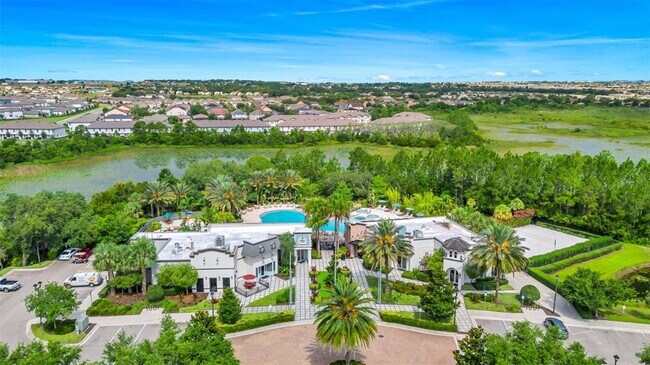 Building Photo - 652 Benoi Dr