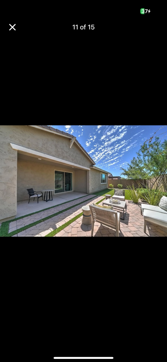 Building Photo - 4026 S Helios