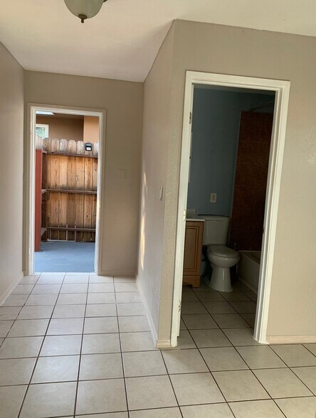 Building Photo - 3856 Lassen Dr