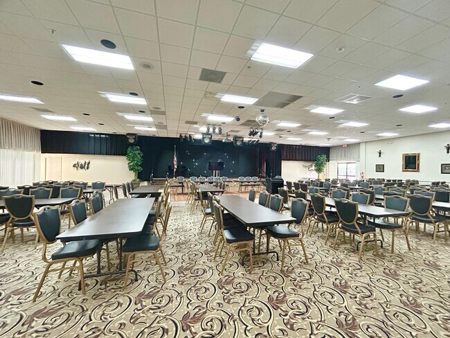 Building Photo - 7590 Tahiti Ln