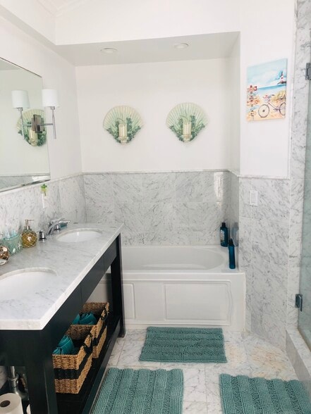 Building Photo - 29 5th St