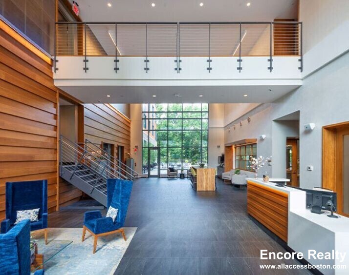 Building Photo - 161 S Huntington Ave