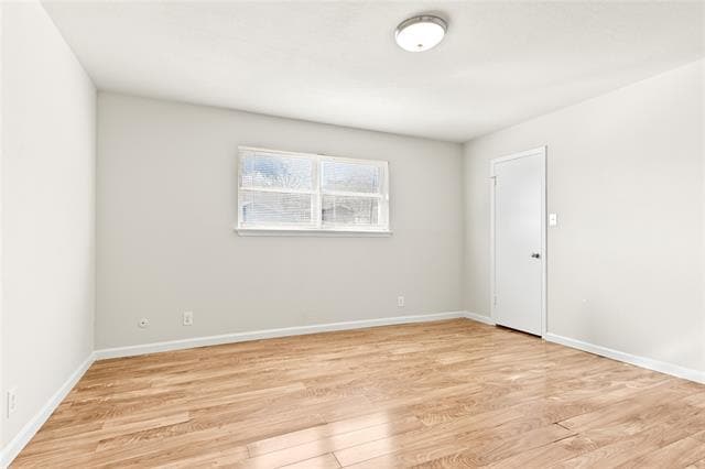 Building Photo - 2200 Seville Ct