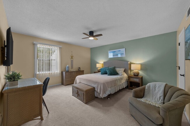 Building Photo - 1356 Glenns Bay Rd