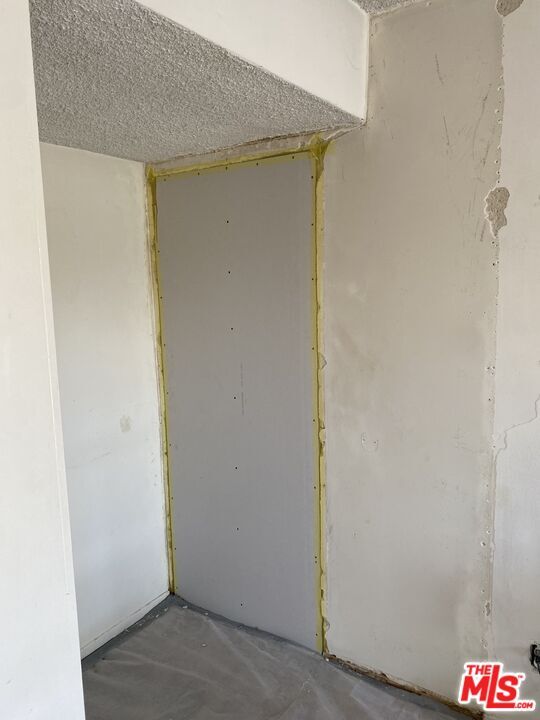 Building Photo - 4244 Duquesne Ave