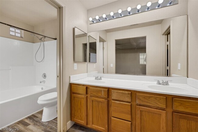 Building Photo - 2708 Commitment Ct