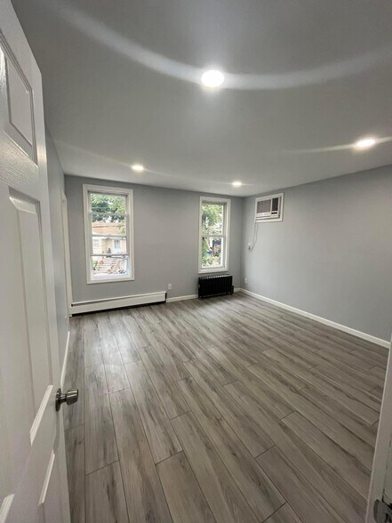 Building Photo - 59 Sherman Plz