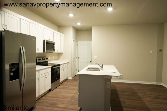 Building Photo - Beautiful 3 Bed 2.5 Bath Home in Ankeny