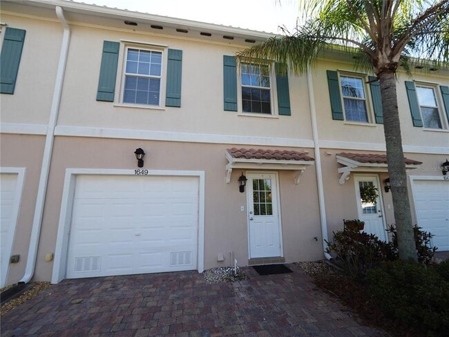 Building Photo - 1649 Napoli Dr W