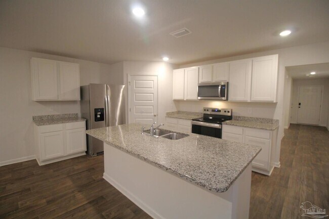 Building Photo - 7408 Oak Lake Blvd