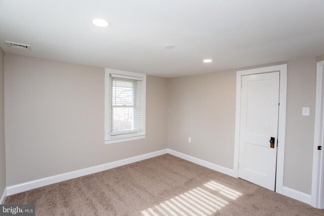 Building Photo - 4220 Bethlehem Pike