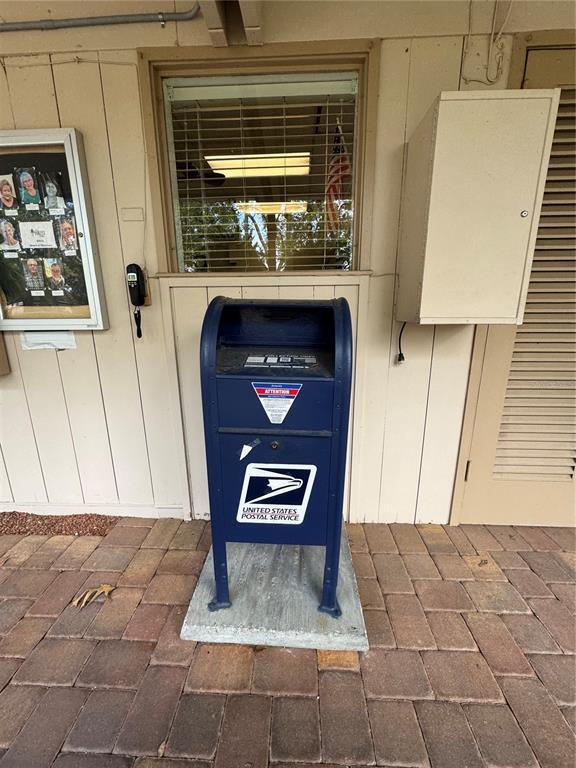 Building Photo - 603 W Club Blvd