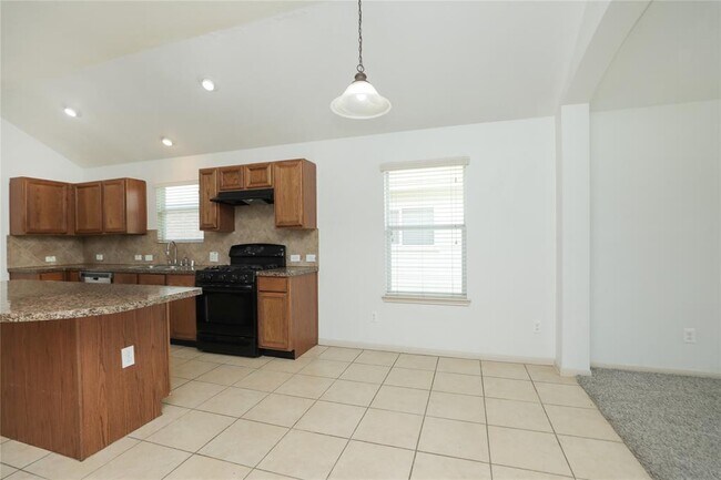 Building Photo - 6022 Sugar Field Ln