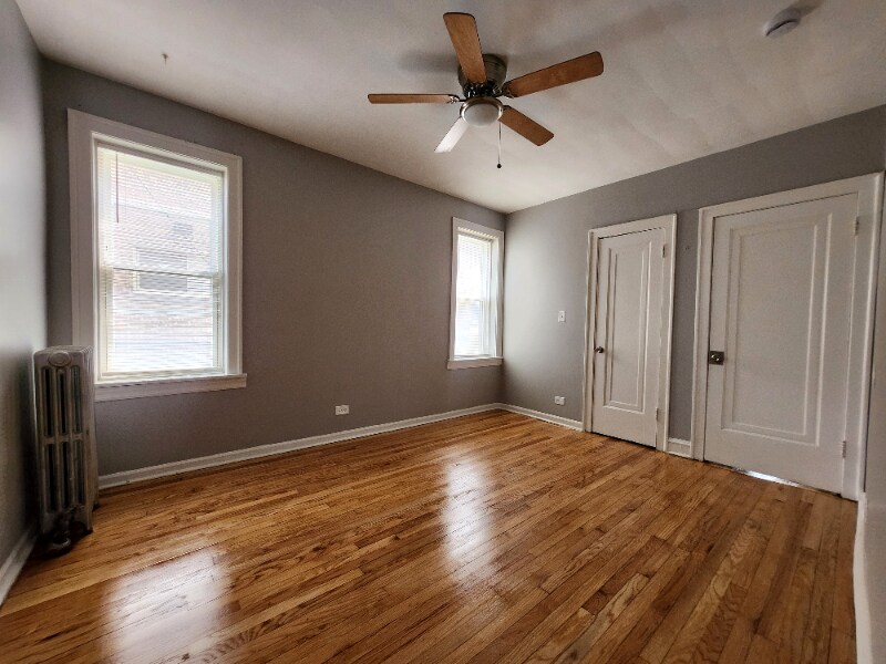 Building Photo - 1307 W 91st St