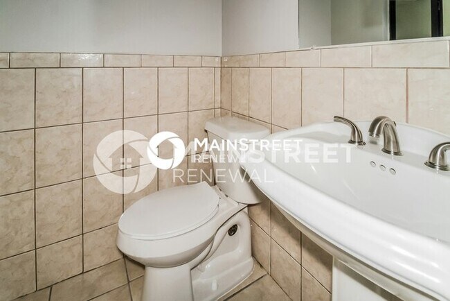 Building Photo - 4 Bedroom Pet-Friendly Home in Orlando, FL...