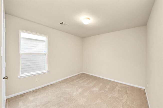Building Photo - 3619 Barkers Run
