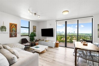 Building Photo - 2301 SW 27th Ave