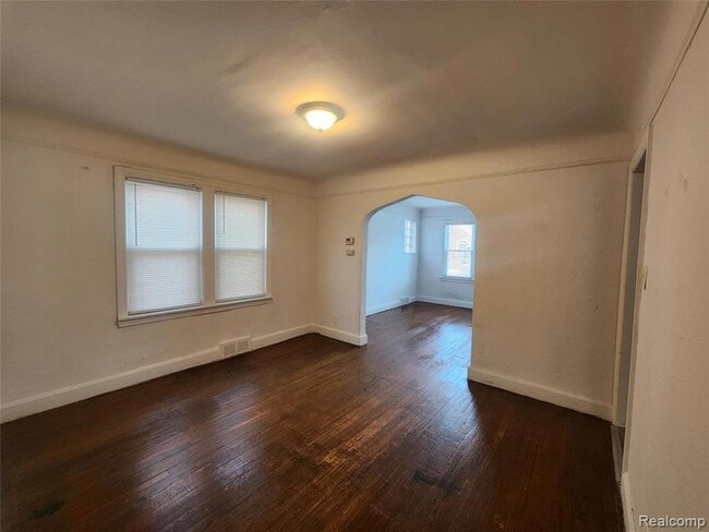 Building Photo - 16723 Asbury Park