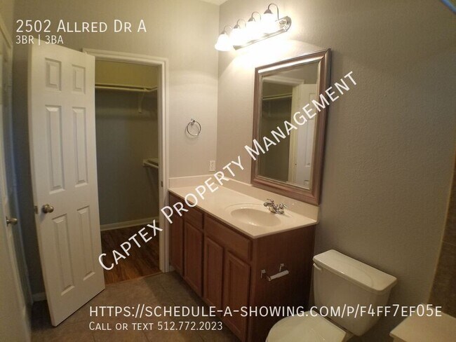 Building Photo - 2502 Allred Dr
