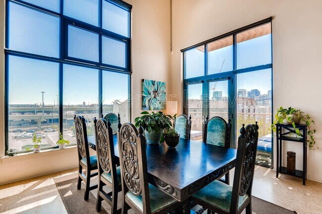 Building Photo - 3100 Huron St