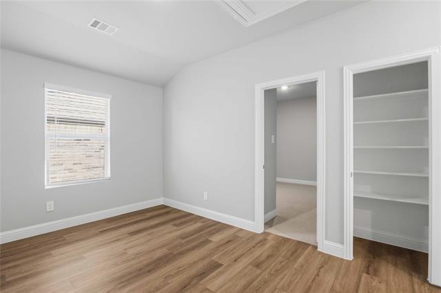 Building Photo - 503 Tidal Dr