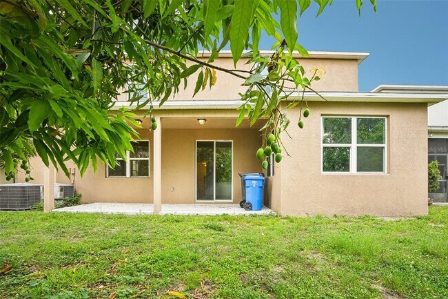 Building Photo - 1211 Canyon Oaks Dr